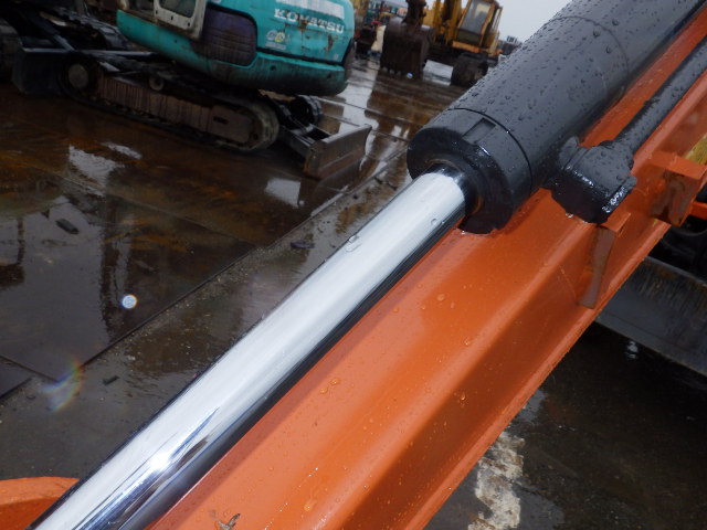 USED TRACKED EXCAVATOR HITACHI ZX30U-3 HCM1NE00L00020568 (F.UCHIYAMA &  CO.,LTD.)