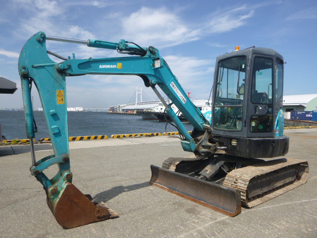 USED TRACKED EXCAVATOR AIRMAN AX40U-3 1LDC005683 (F.UCHIYAMA