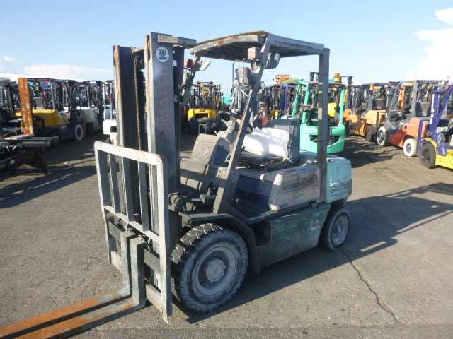 USED DIESEL FORKLIFT KOMATSU FD25-11 348571 (F.UCHIYAMA & CO