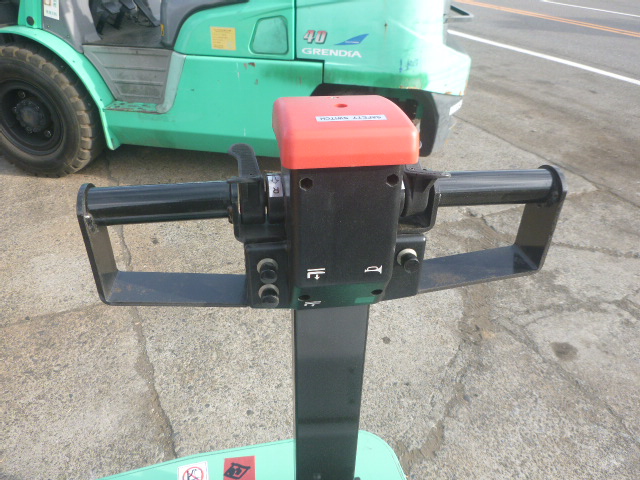 USED PALLET TRUCK FORKLIFT SUGICO LW131AU-570 5C608402 (F.UCHIYAMA