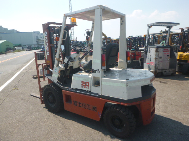 USED GASOLINE/LPG FORKLIFT NISSAN PH02M20 007079 (F.UCHIYAMA