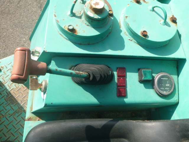 USED TRACKED EXCAVATOR YANMAR B12 00633B (F.UCHIYAMA & CO.,LTD.)