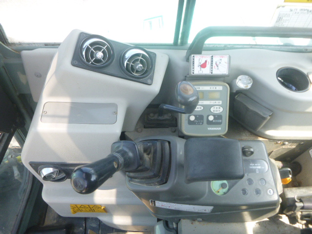 USED TRACKED EXCAVATOR YANMAR VIO40-5 51988B (F.UCHIYAMA