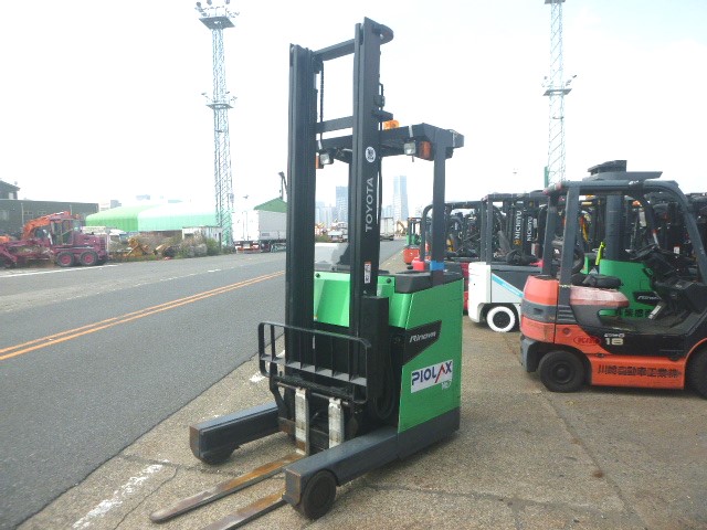 8FBR15